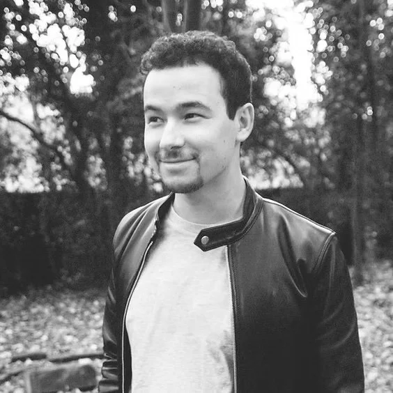 Daniel Laing headshot